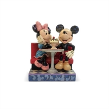Disney Traditions - Love Comes in Many Ways H: 16 cm.